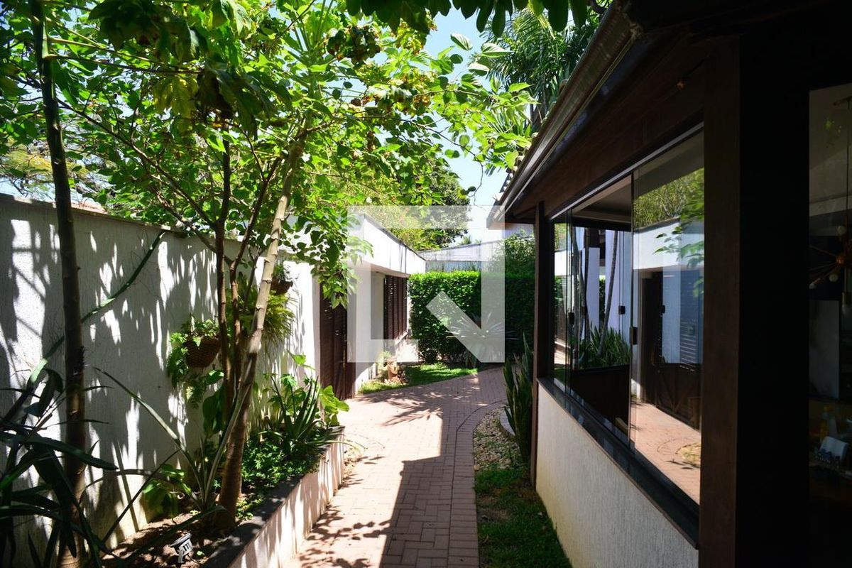 Casa, 4 quartos, 675 m² - Foto 190
