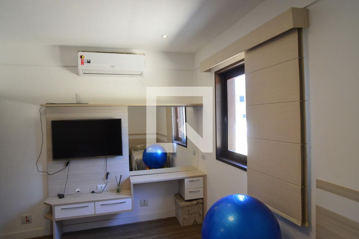 Casa, 4 quartos, 675 m² - Foto 98