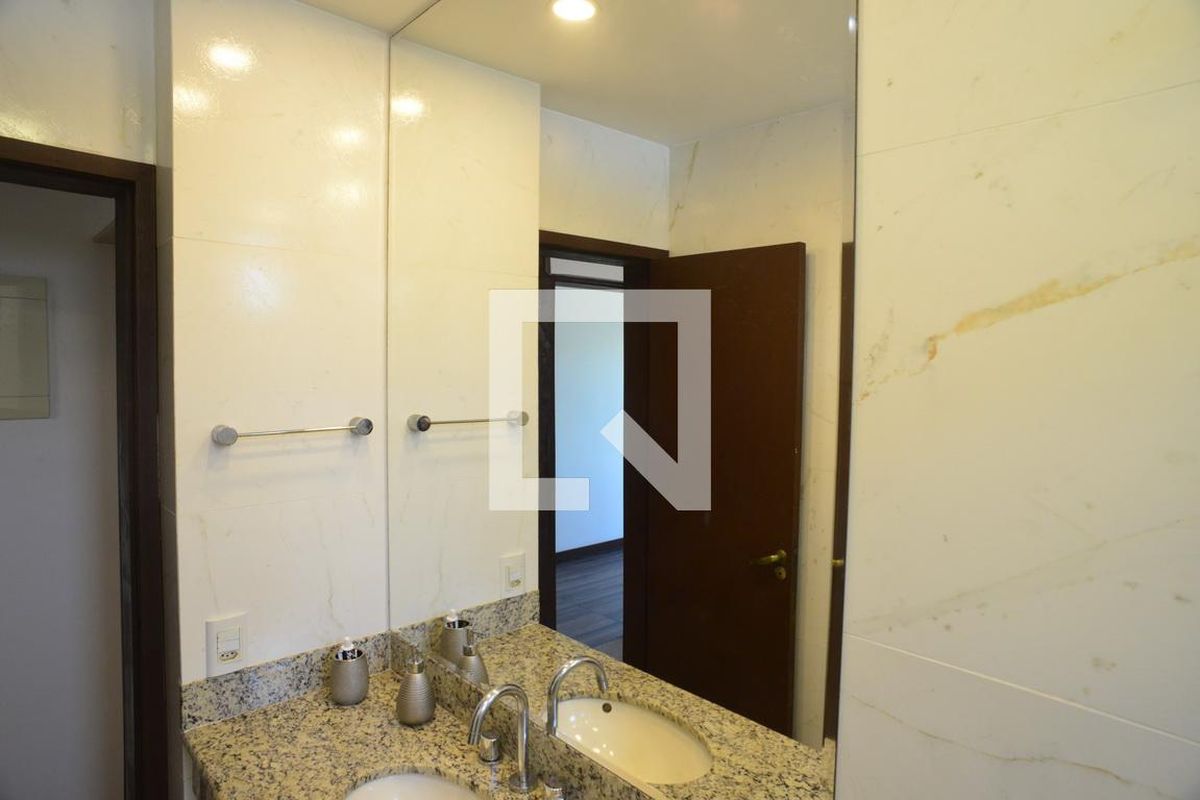 Casa, 4 quartos, 675 m² - Foto 128