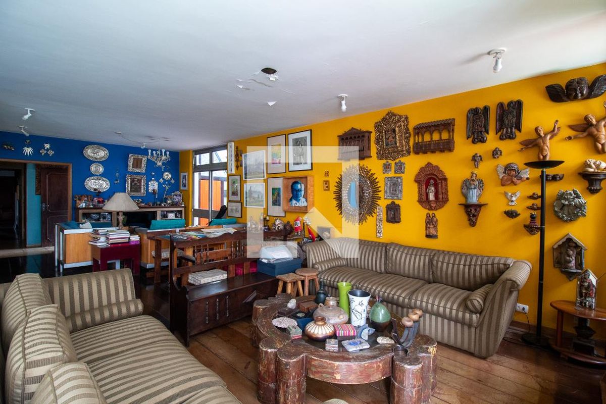 Casa, 3 quartos, 595 m² - Foto 2