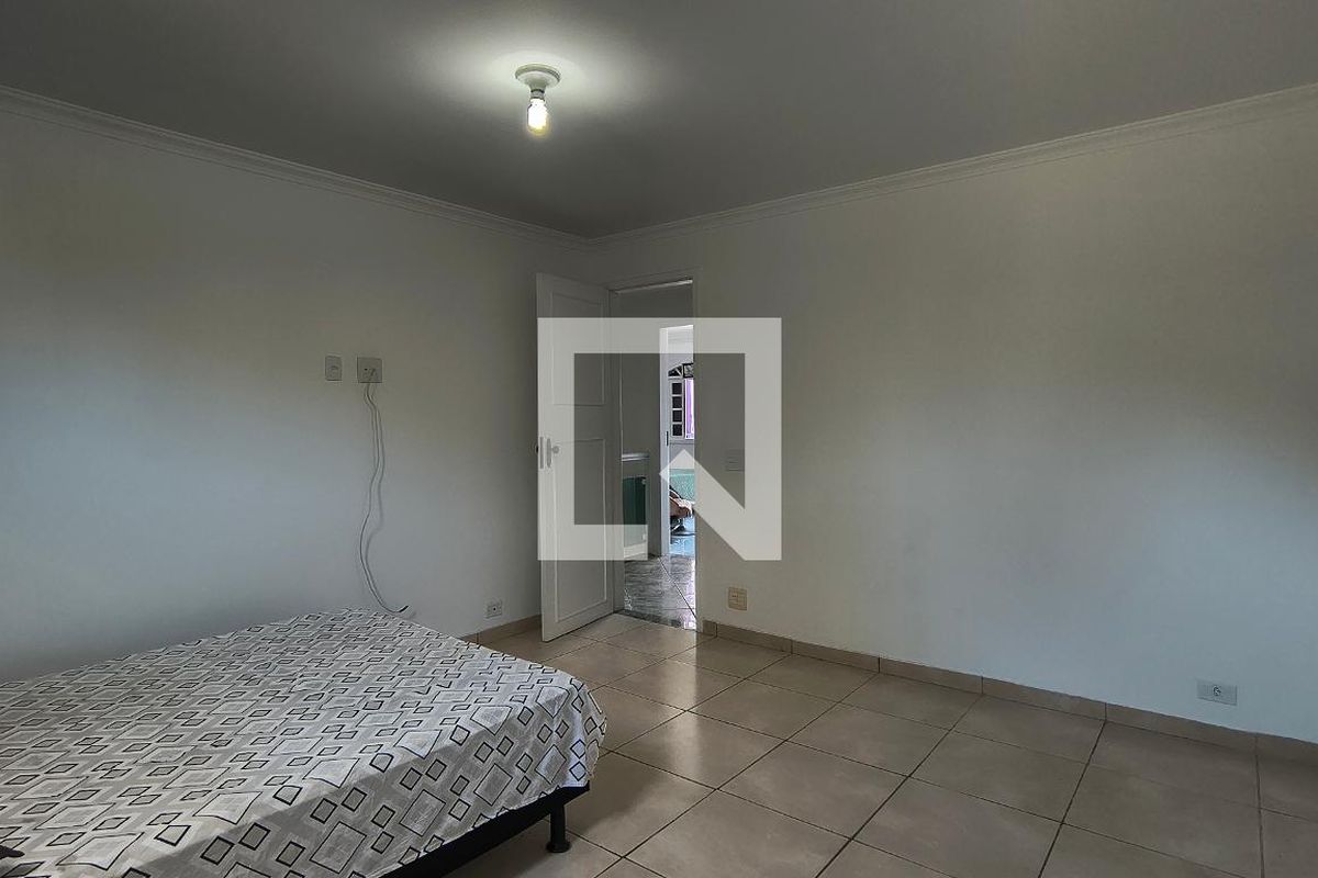 Casa, 3 quartos, 231 m² - Foto 9