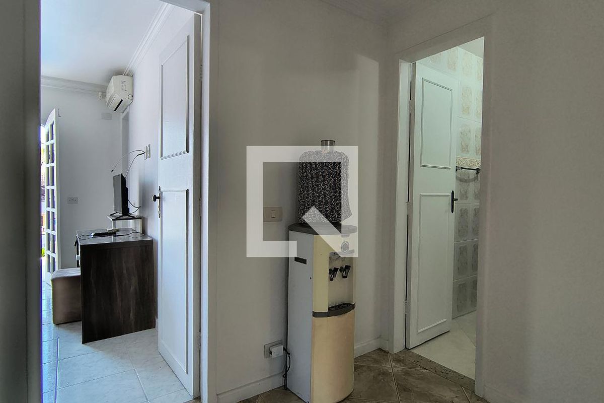 Casa, 3 quartos, 231 m² - Foto 33