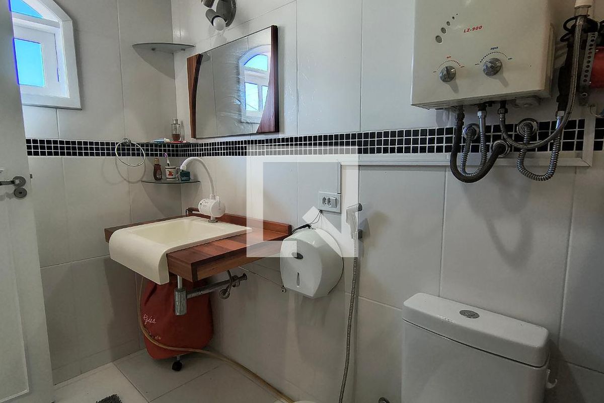 Casa, 3 quartos, 231 m² - Foto 28