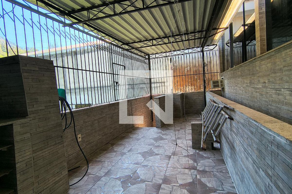 Casa, 3 quartos, 231 m² - Foto 41