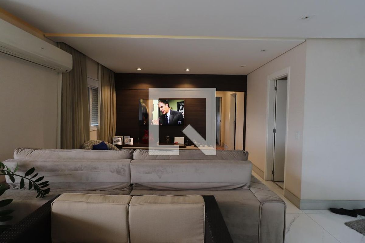 Apartamento, 3 quartos, 132 m² - Foto 2