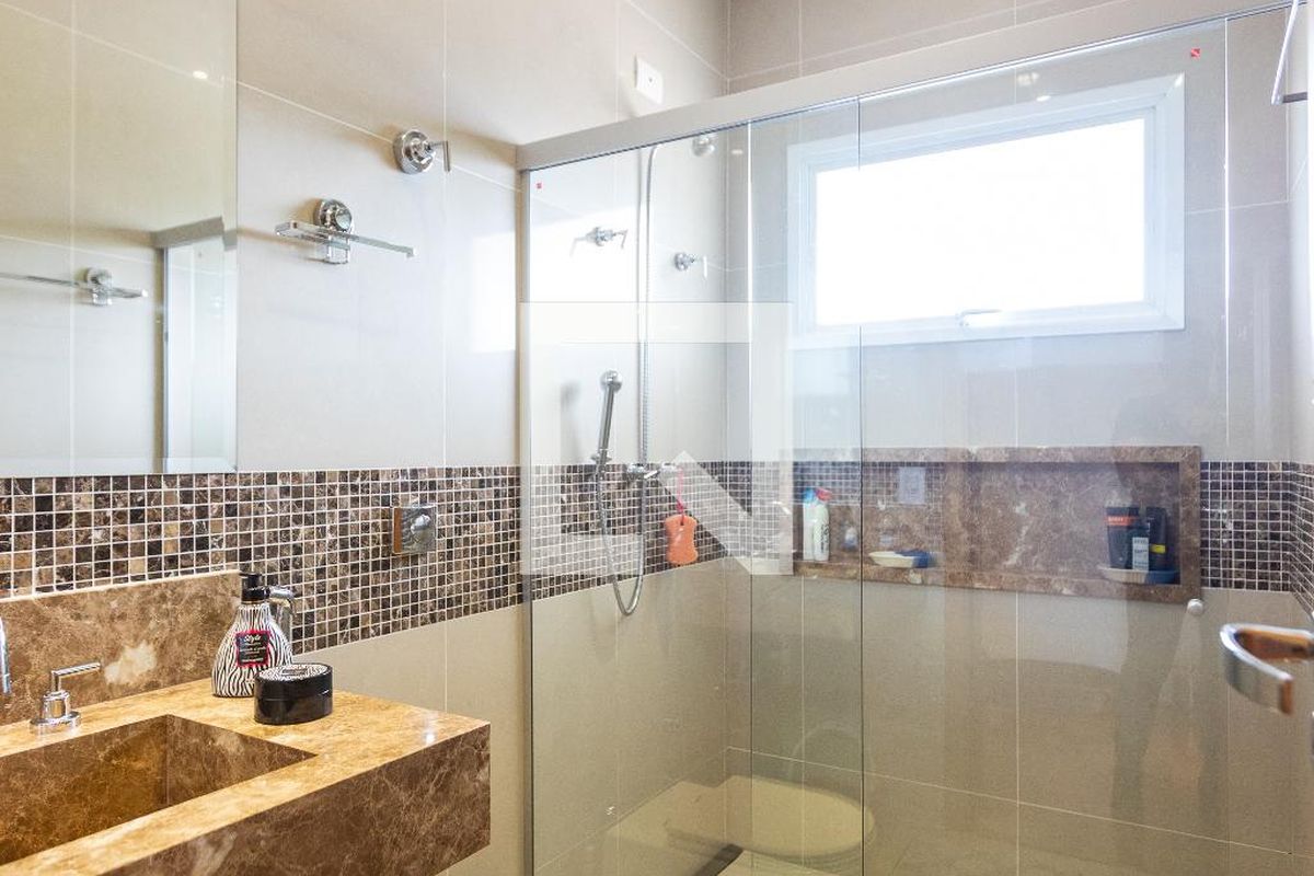 Casa à Venda - Lot. Alphaville Campinas, 5 Quartos,  482 m2 em , Campinas - sp | SoloBR