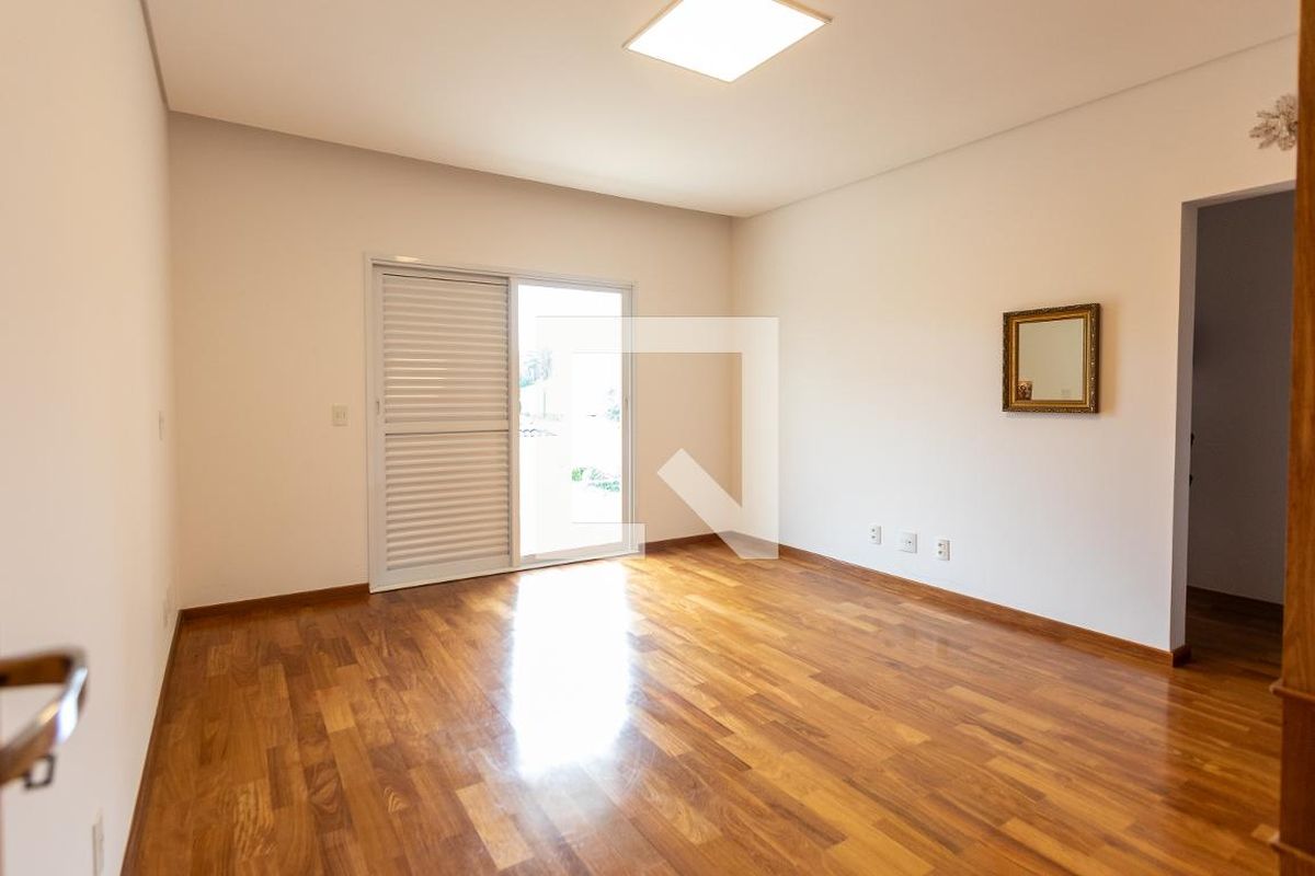 Casa à Venda - Lot. Alphaville Campinas, 5 Quartos,  482 m2 em , Campinas - sp | SoloBR
