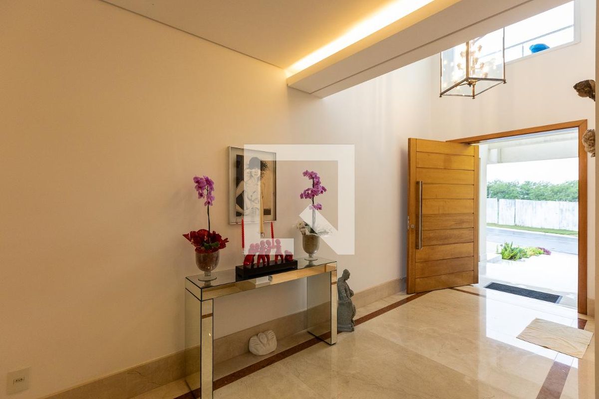 Casa à Venda - Lot. Alphaville Campinas, 5 Quartos,  482 m2 em , Campinas - sp | SoloBR