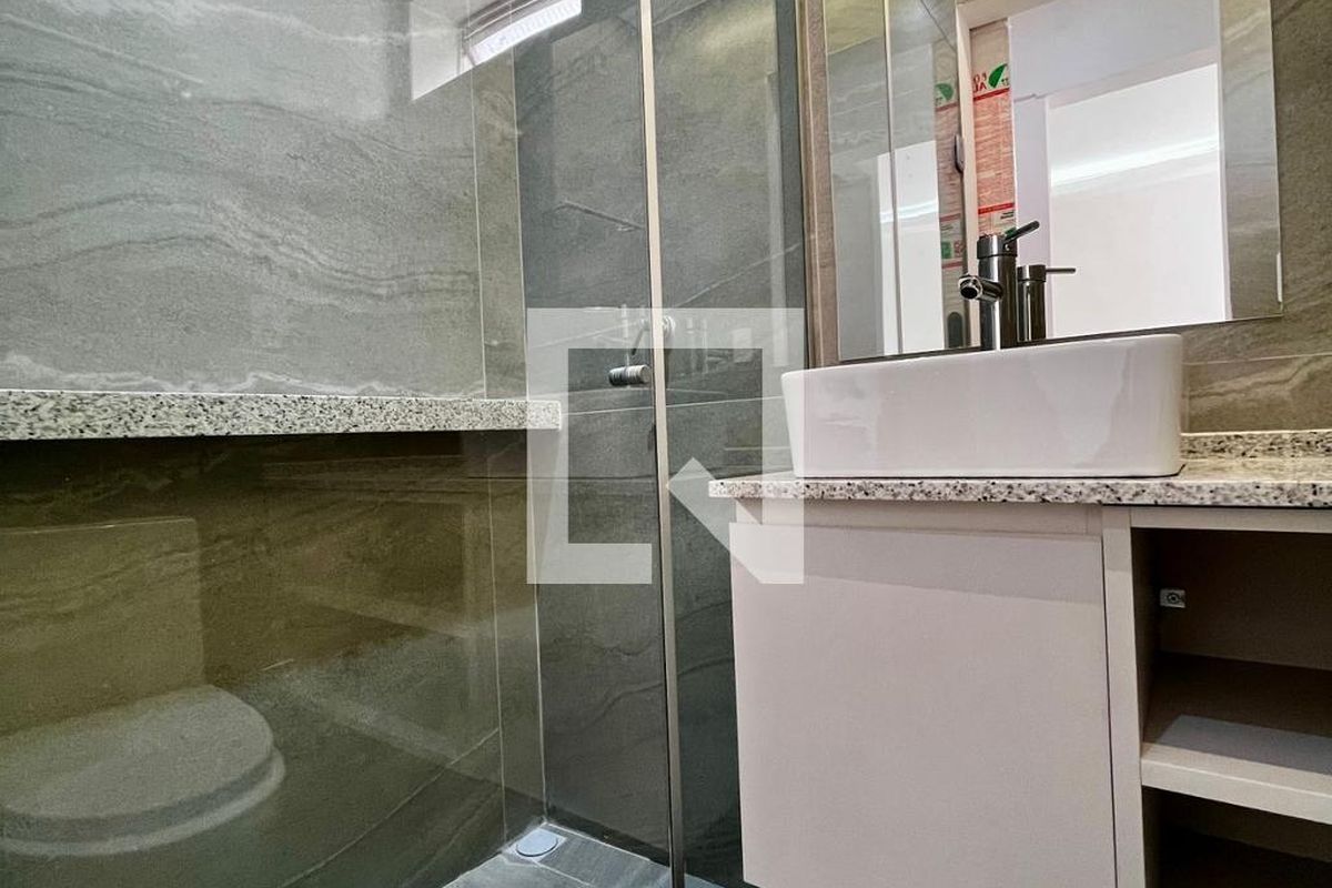 Apartamento à Venda - Cambuí, 2 Quartos,  62 m2 em , Campinas - sp | SoloBR
