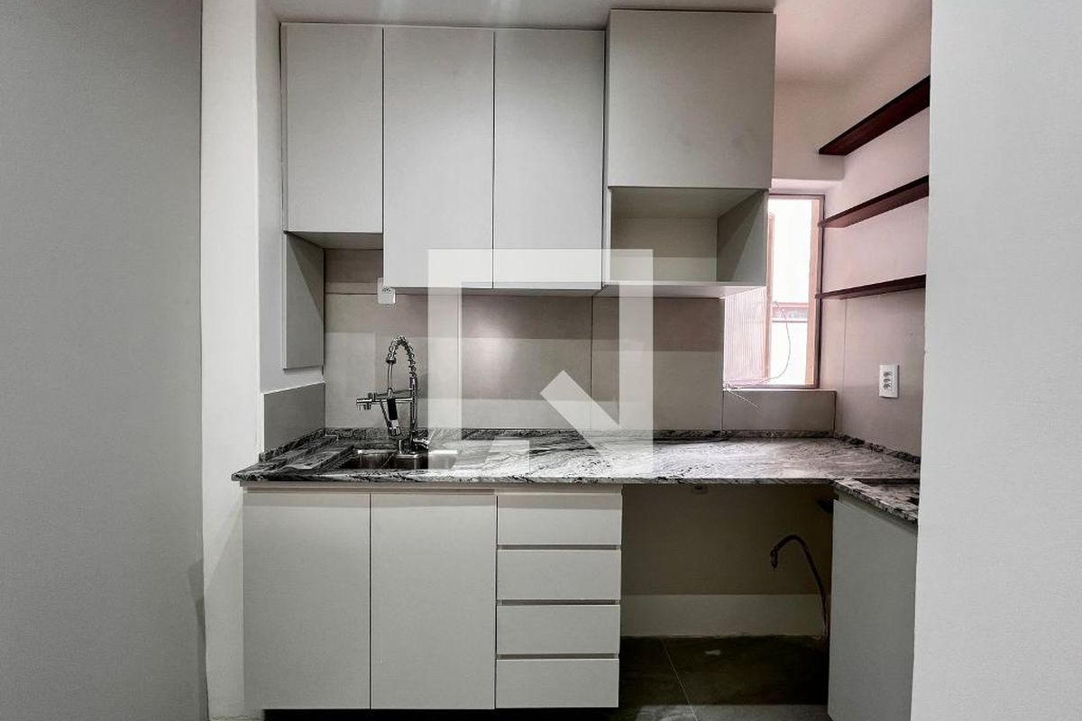 Apartamento à Venda - Cambuí, 2 Quartos,  62 m2 em , Campinas - sp | SoloBR