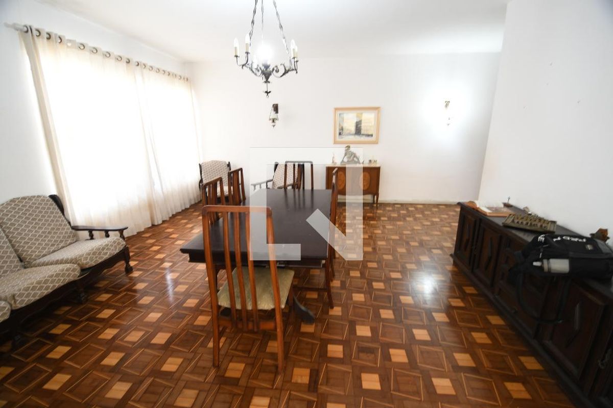 Casa à Venda - Guanabara, 3 Quartos,  663 m2 em , Campinas - sp | SoloBR