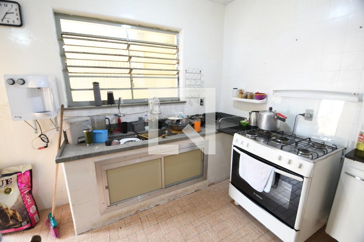 Casa à Venda - Guanabara, 3 Quartos,  663 m2 em , Campinas - sp | SoloBR