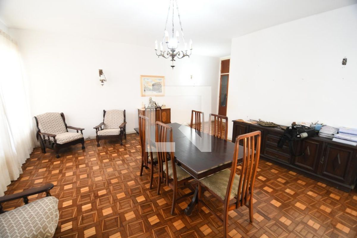 Casa à Venda - Guanabara, 3 Quartos,  663 m2 em , Campinas - sp | SoloBR