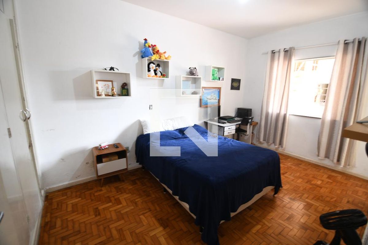 Casa à Venda - Guanabara, 3 Quartos,  663 m2 em , Campinas - sp | SoloBR