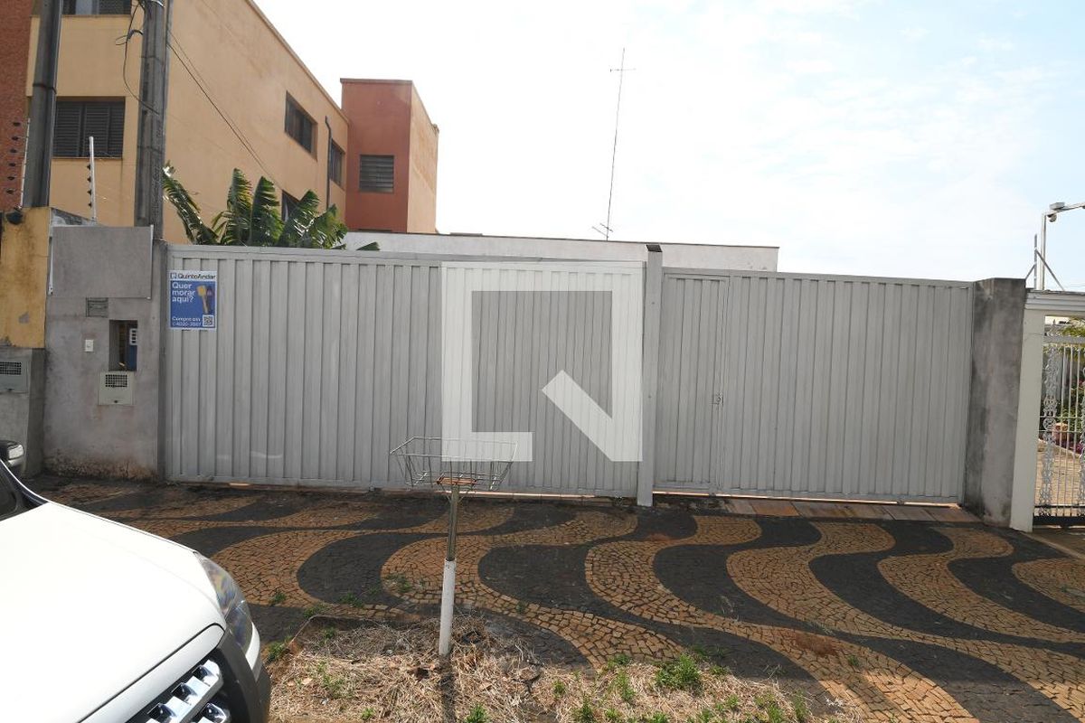 Casa à Venda - Guanabara, 3 Quartos,  663 m2 em , Campinas - sp | SoloBR
