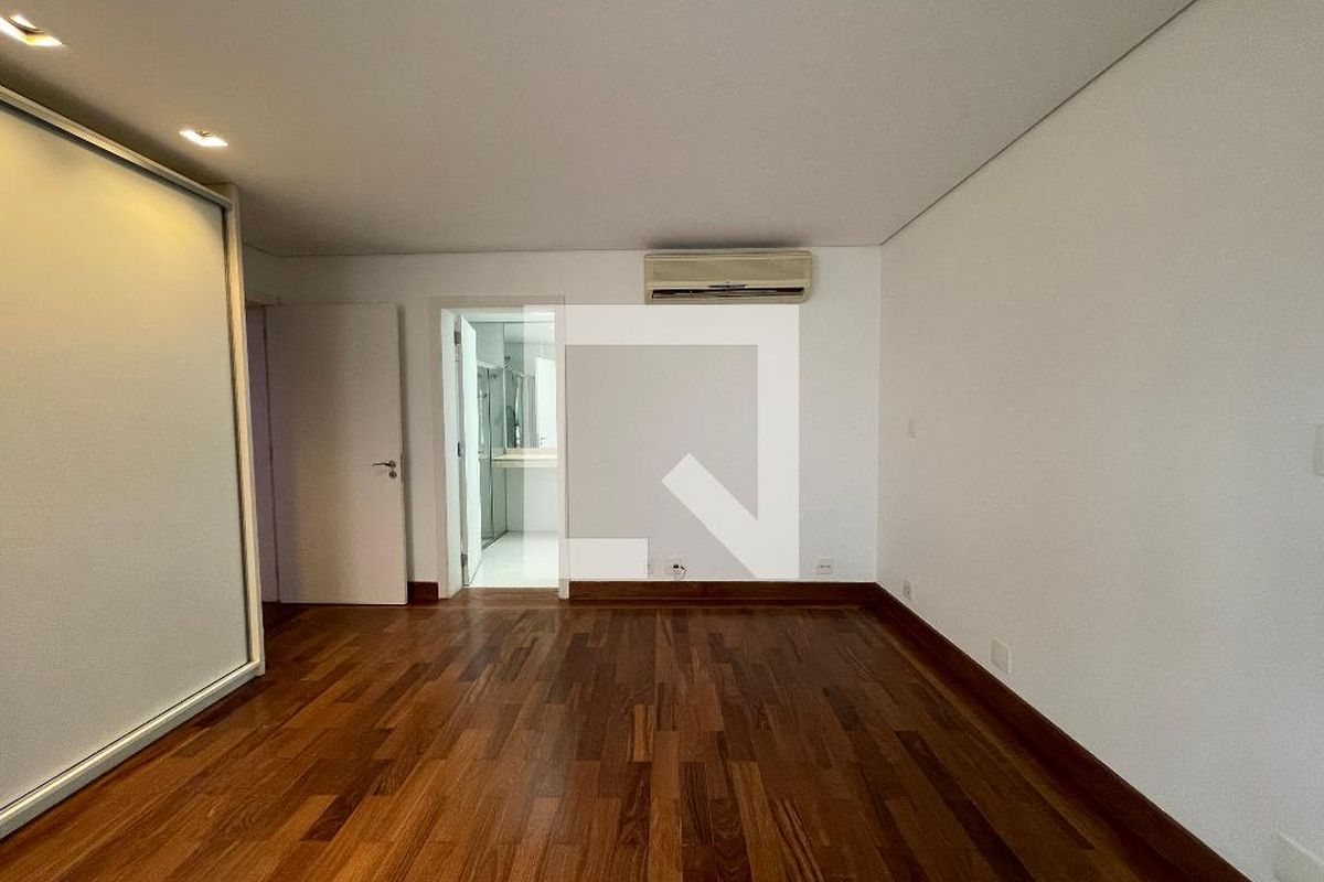 Casa, 6 quartos, 872 m² - Foto 39