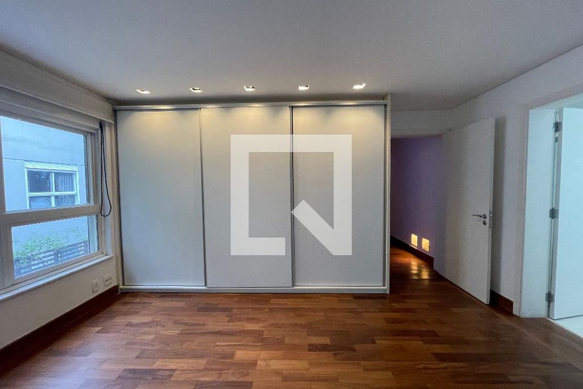 Casa, 6 quartos, 872 m² - Foto 41
