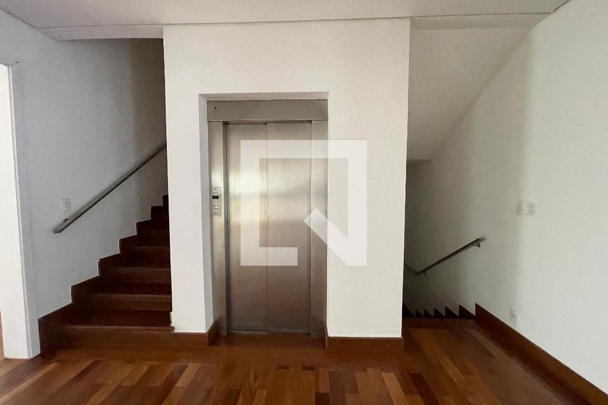 Casa, 6 quartos, 872 m² - Foto 22