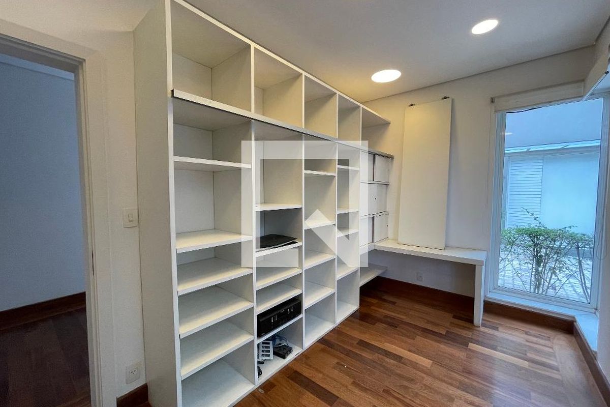 Casa, 6 quartos, 872 m² - Foto 33