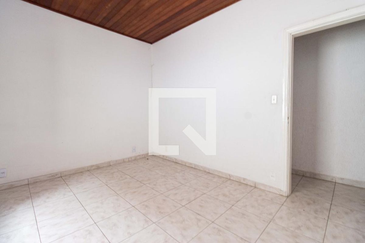 Casa, 2 quartos, 240 m² - Foto 26
