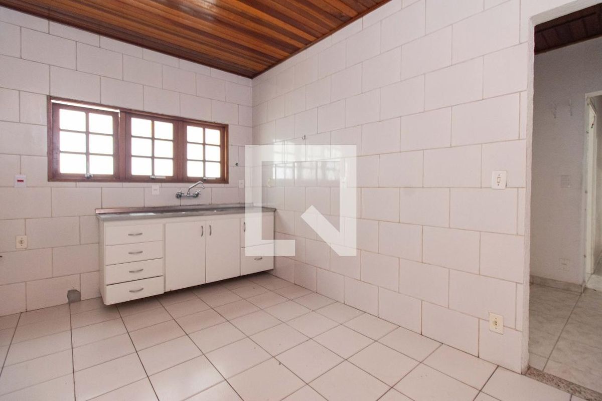 Casa, 2 quartos, 240 m² - Foto 40