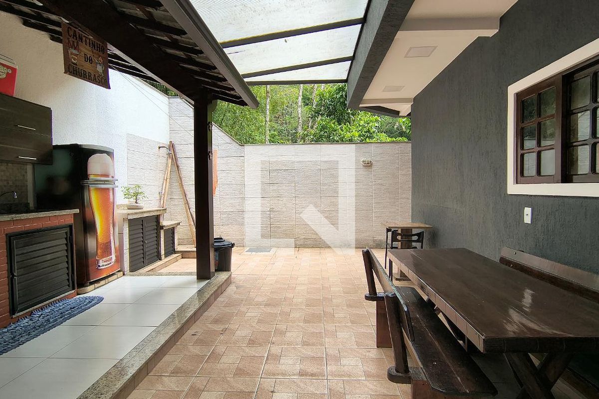 Casa, 4 quartos, 260 m² - Foto 124