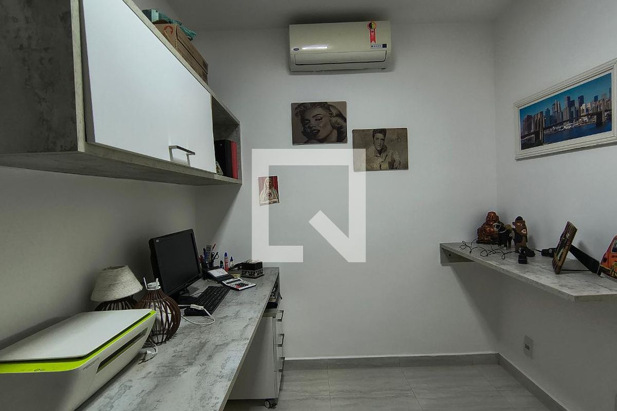 Casa, 4 quartos, 260 m² - Foto 28