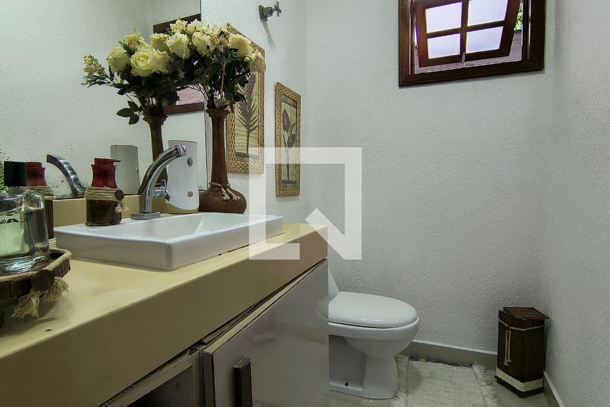Casa, 4 quartos, 260 m² - Foto 16