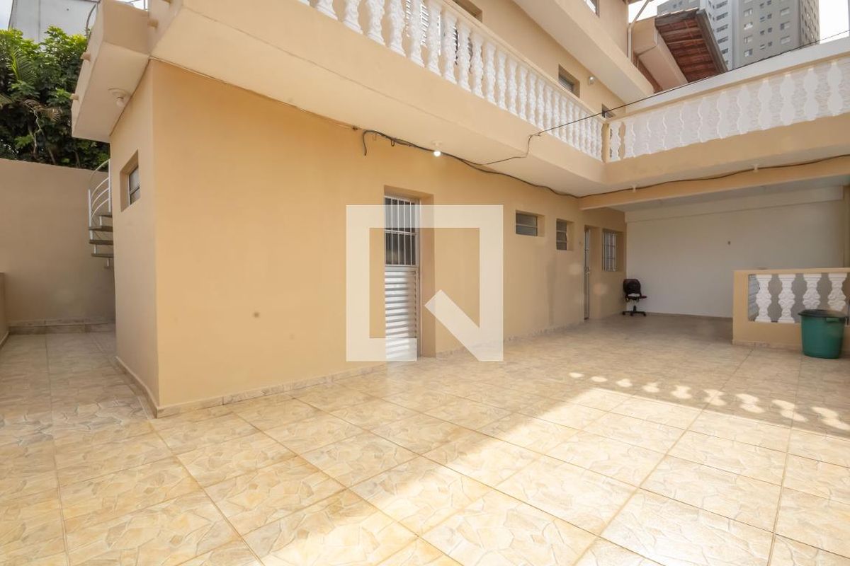 Casa, 3 quartos, 210 m² - Foto 74