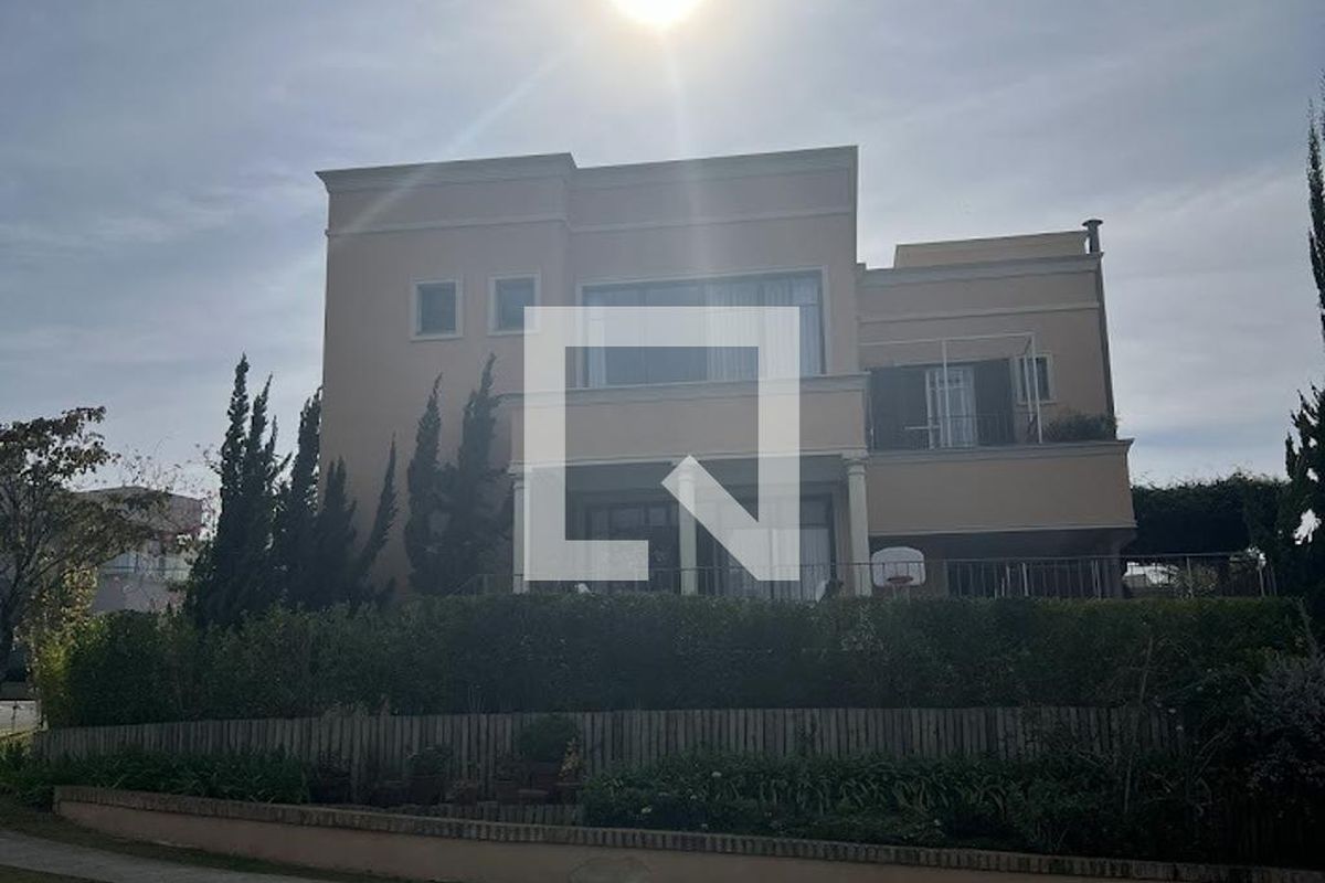 Casa à Venda - Res. Parque dos Alecrins, 4 Quartos,  370 m2 em , Campinas - sp | SoloBR