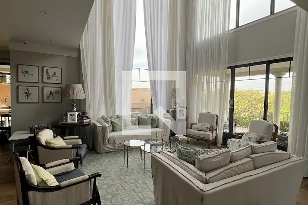 Casa à Venda - Res. Parque dos Alecrins, 4 Quartos,  370 m2 em , Campinas - sp | SoloBR