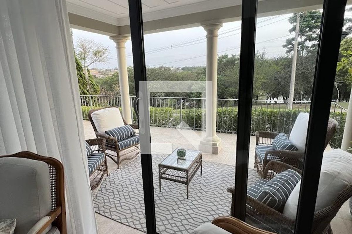 Casa à Venda - Res. Parque dos Alecrins, 4 Quartos,  370 m2 em , Campinas - sp | SoloBR