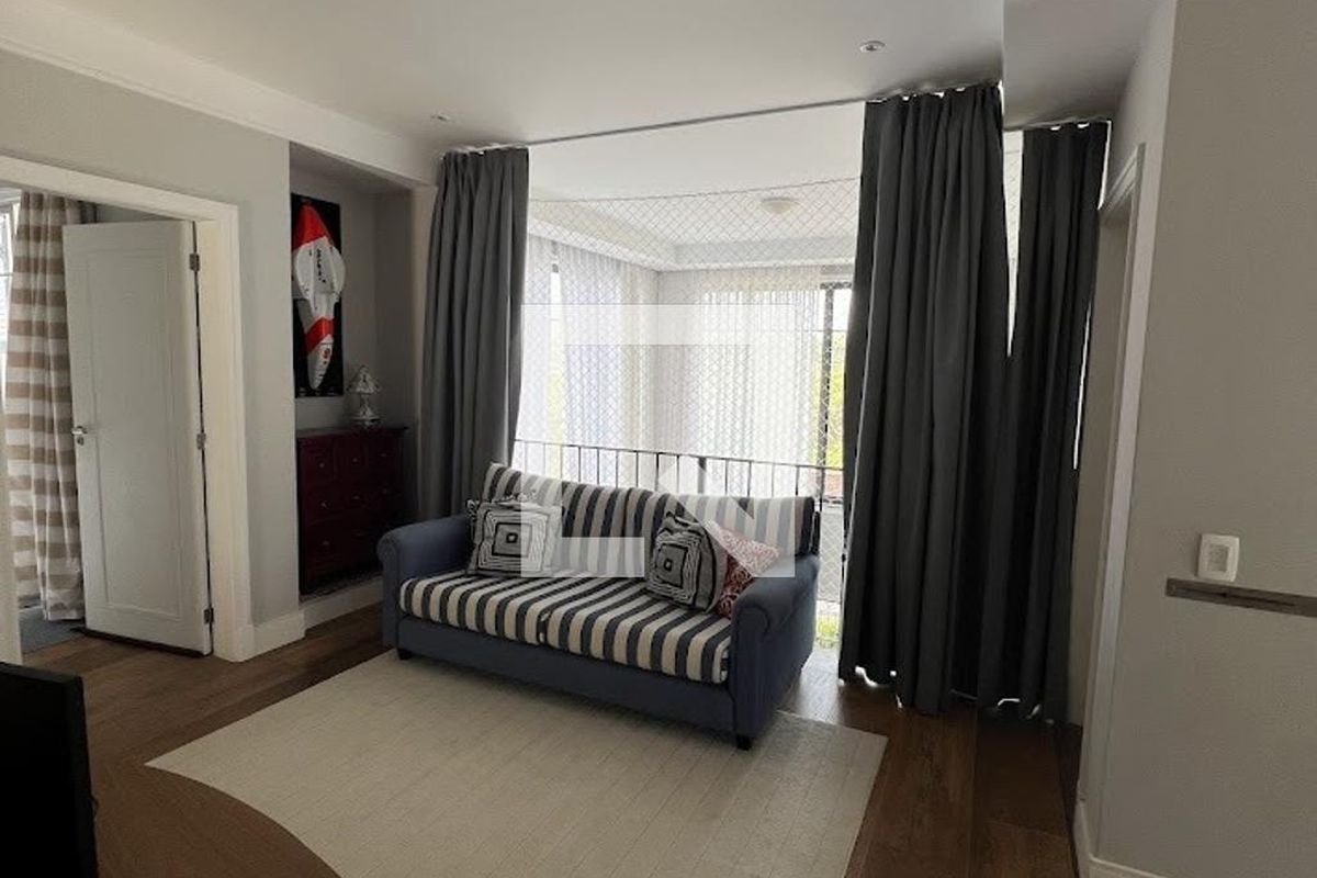 Casa à Venda - Res. Parque dos Alecrins, 4 Quartos,  370 m2 em , Campinas - sp | SoloBR