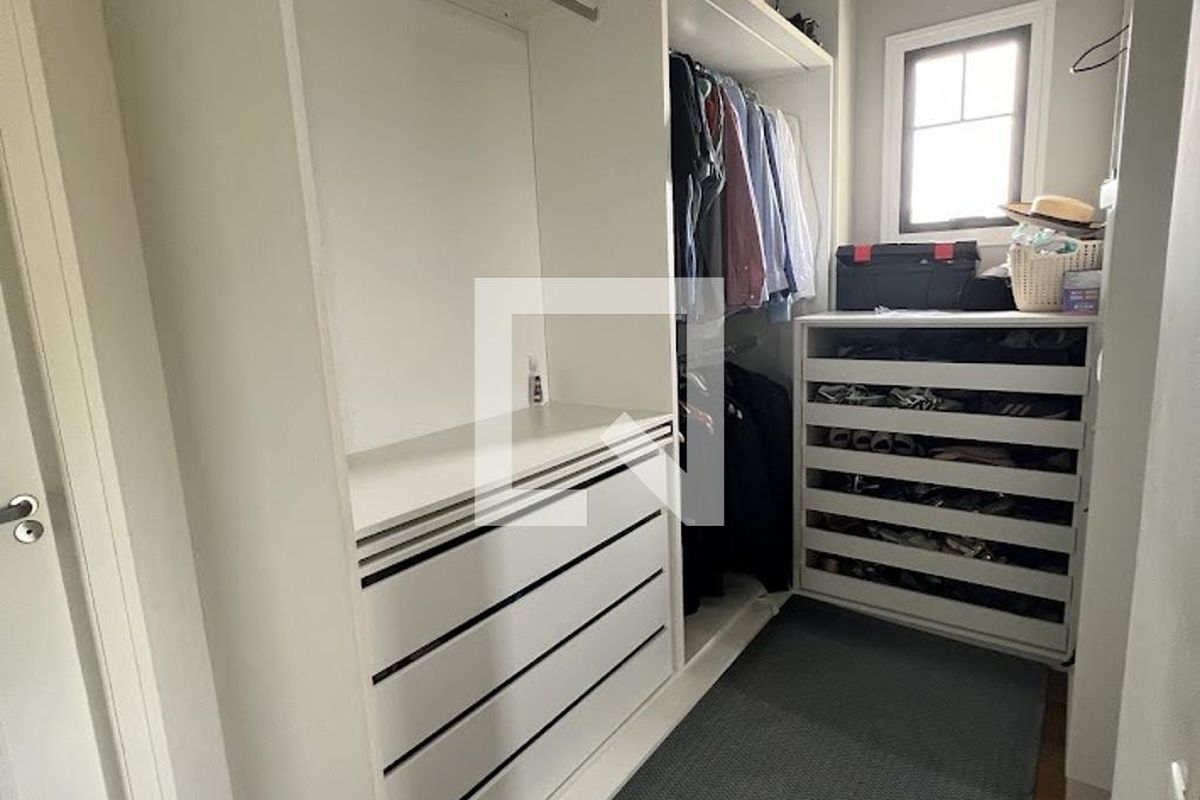 Casa à Venda - Res. Parque dos Alecrins, 4 Quartos,  370 m2 em , Campinas - sp | SoloBR