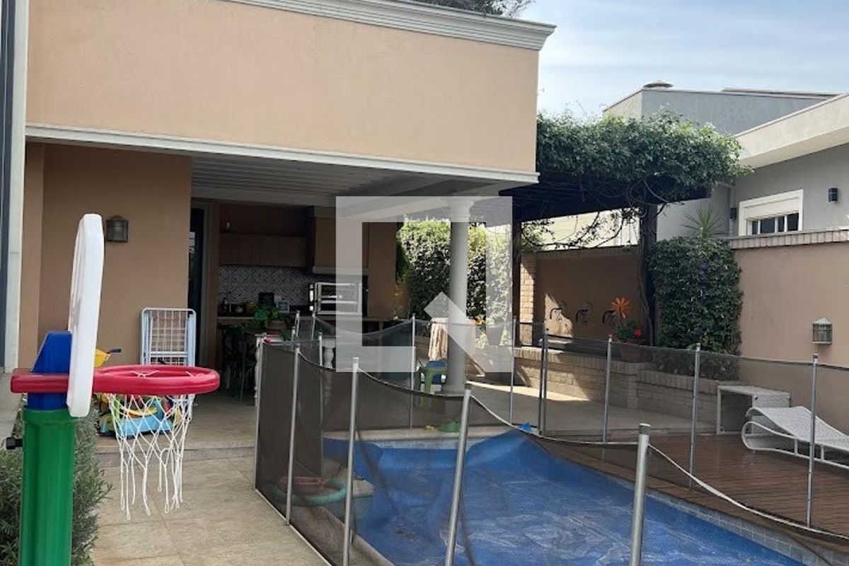 Casa à Venda - Res. Parque dos Alecrins, 4 Quartos,  370 m2 em , Campinas - sp | SoloBR