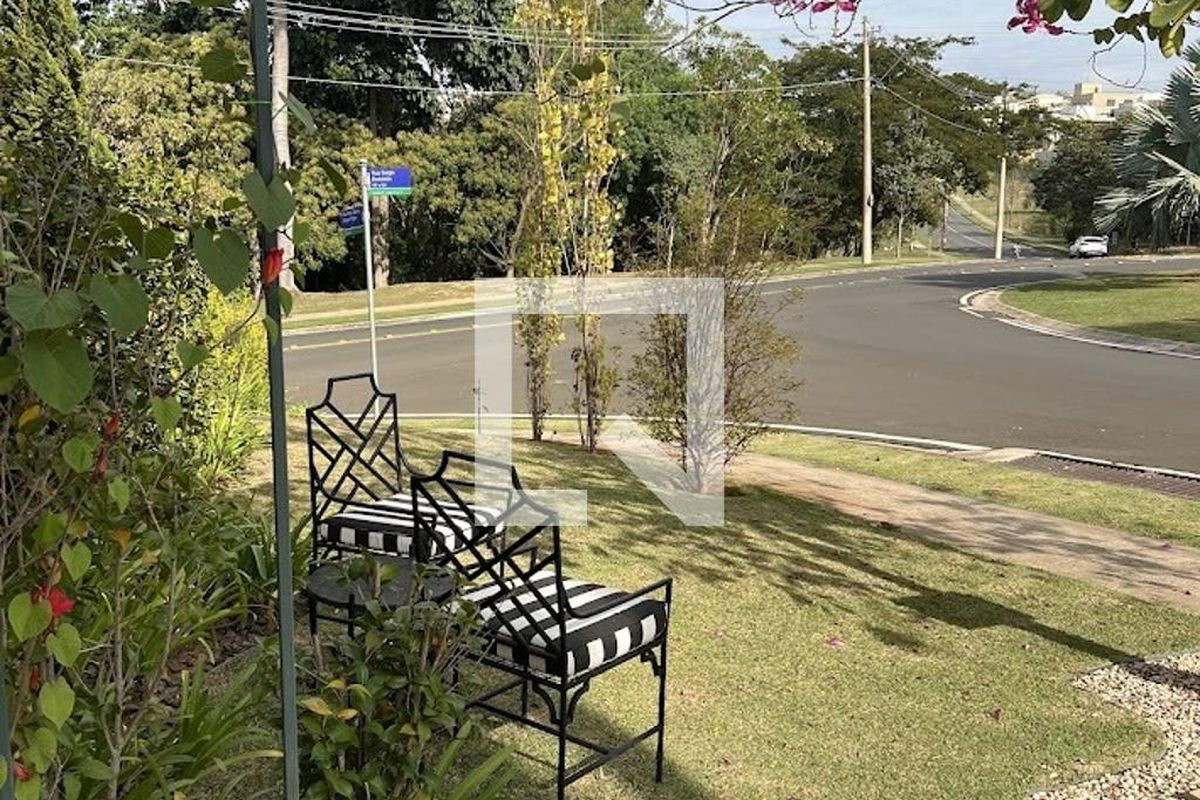 Casa à Venda - Res. Parque dos Alecrins, 4 Quartos,  370 m2 em , Campinas - sp | SoloBR