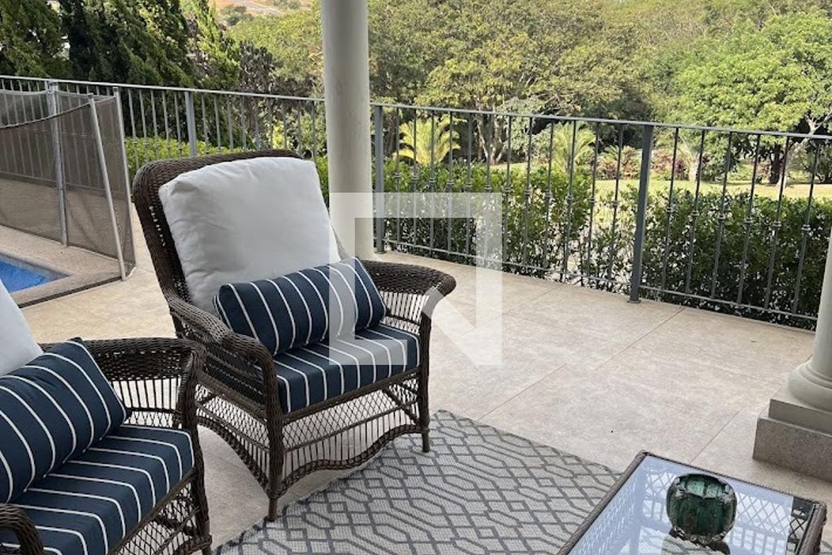 Casa à Venda - Res. Parque dos Alecrins, 4 Quartos,  370 m2 em , Campinas - sp | SoloBR