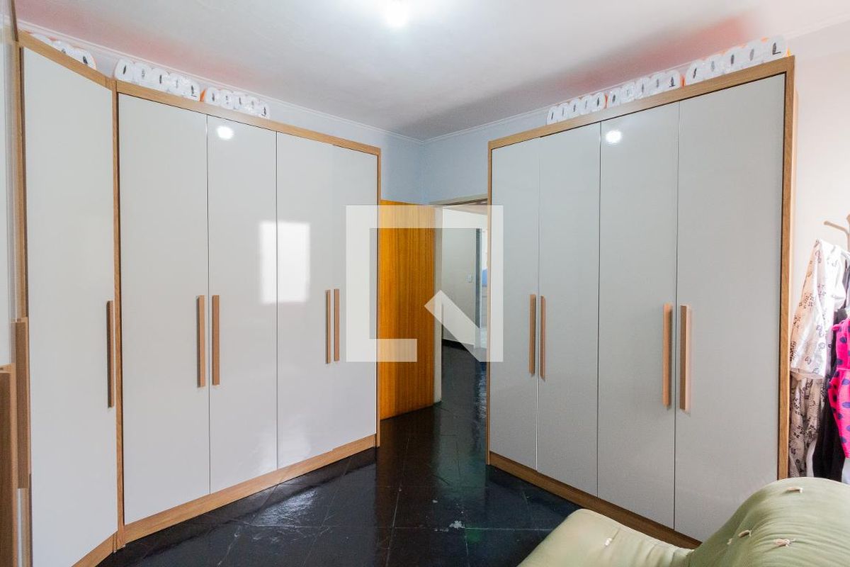 Casa, 3 quartos, 240 m² - Foto 28