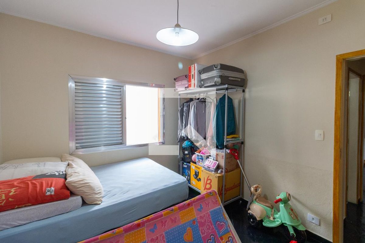 Casa, 3 quartos, 240 m² - Foto 26