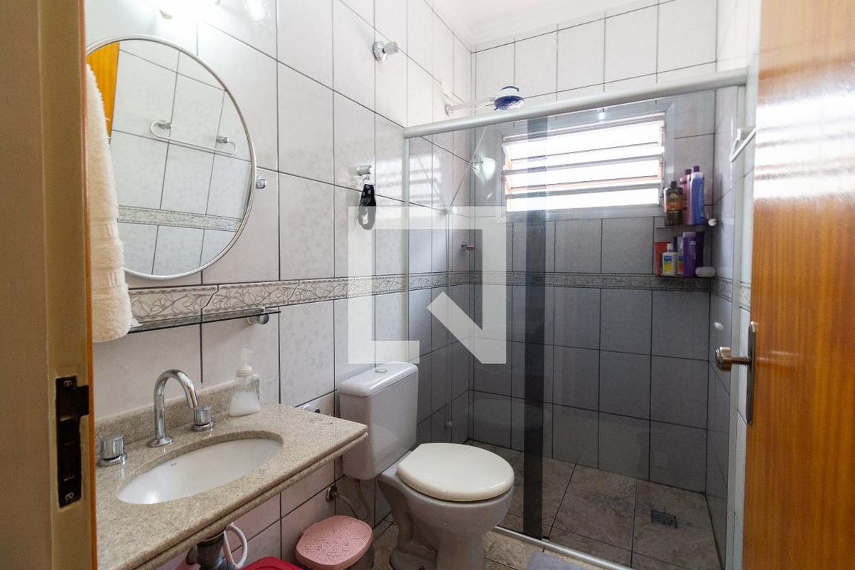 Casa, 3 quartos, 240 m² - Foto 42