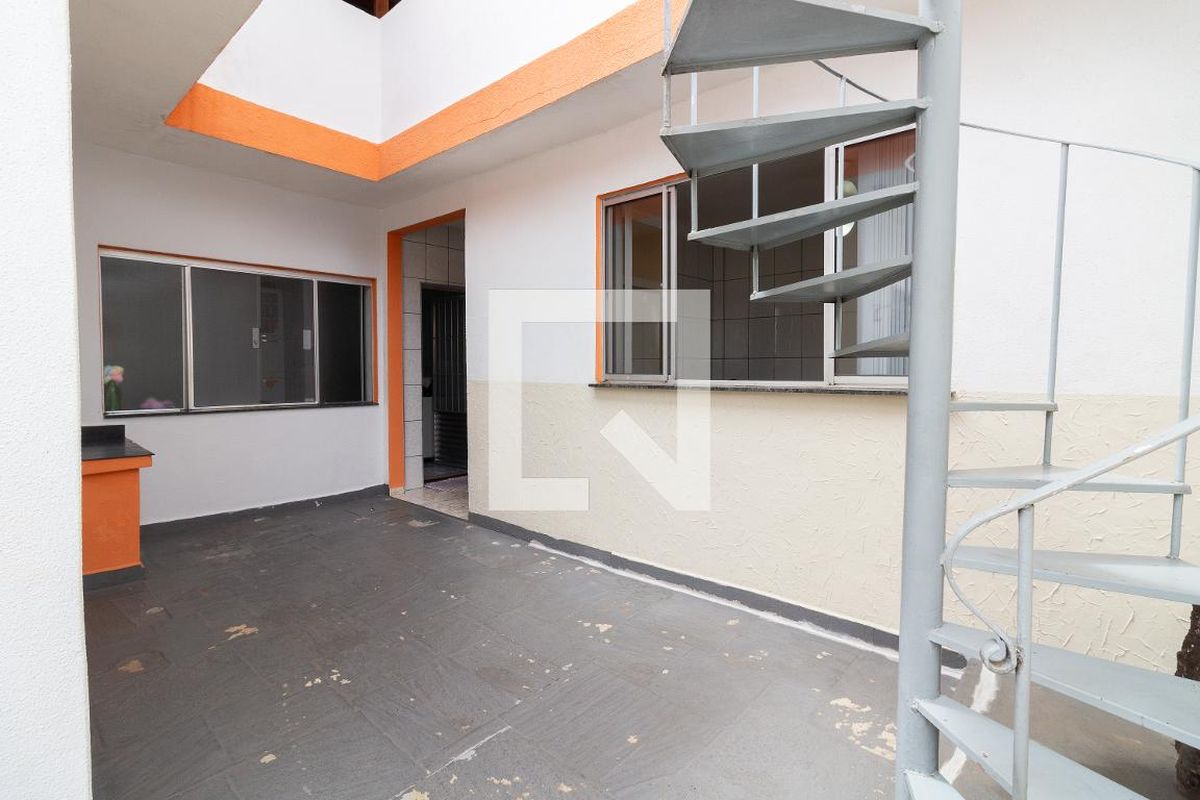 Casa, 3 quartos, 240 m² - Foto 56