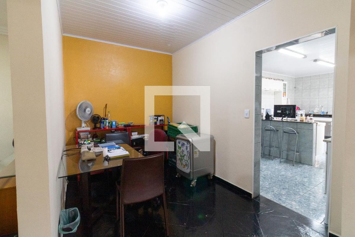 Casa, 3 quartos, 240 m² - Foto 12