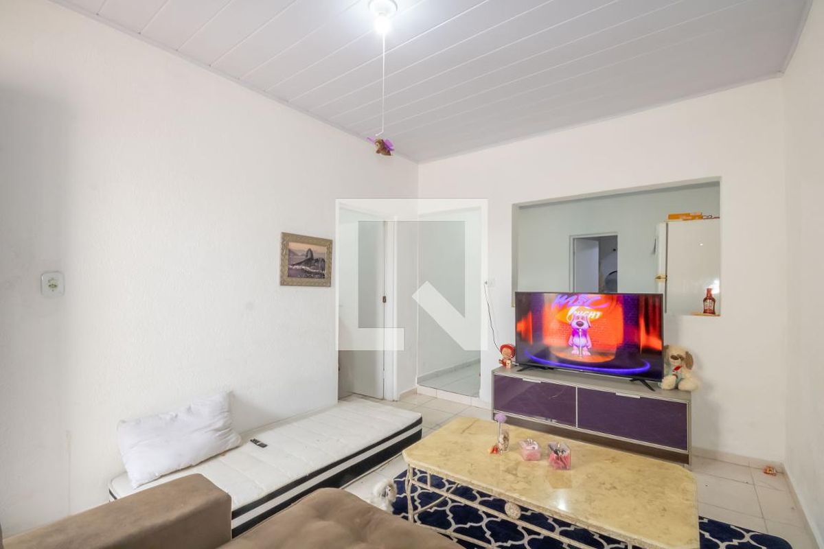 Casa, 5 quartos, 220 m² - Foto 4