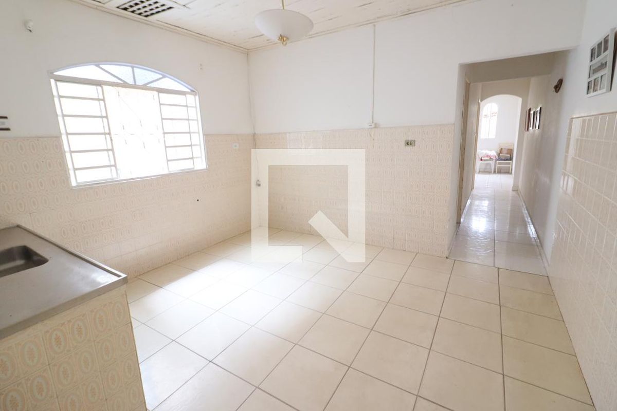 Casa, 3 quartos, 276 m² - Foto 59