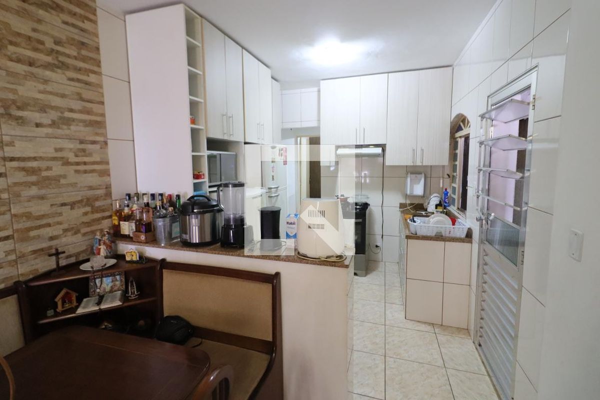 Casa, 3 quartos, 276 m² - Foto 13