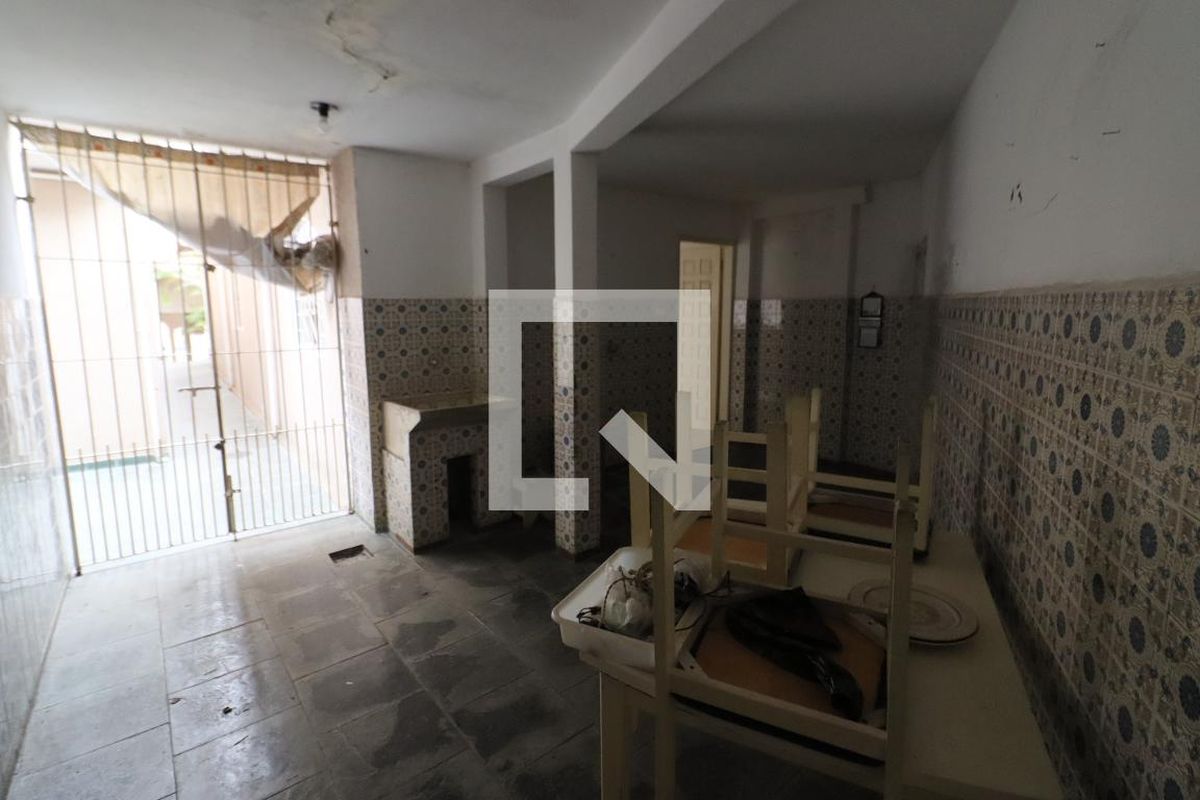 Casa, 3 quartos, 276 m² - Foto 65