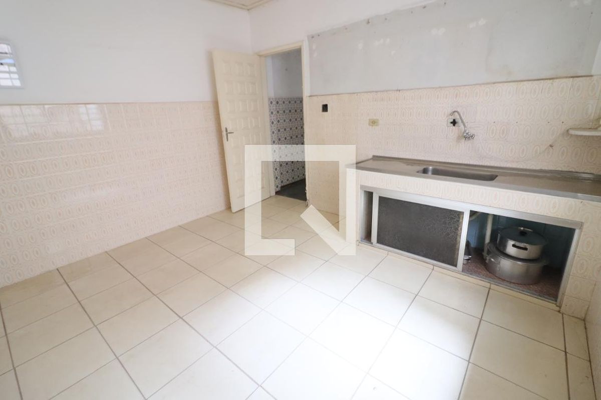 Casa, 3 quartos, 276 m² - Foto 57