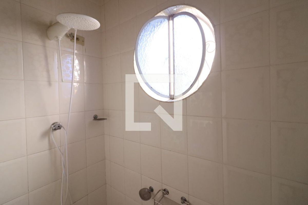 Casa, 3 quartos, 276 m² - Foto 47