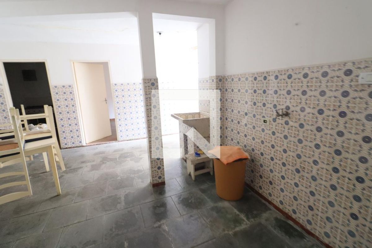 Casa, 3 quartos, 276 m² - Foto 63