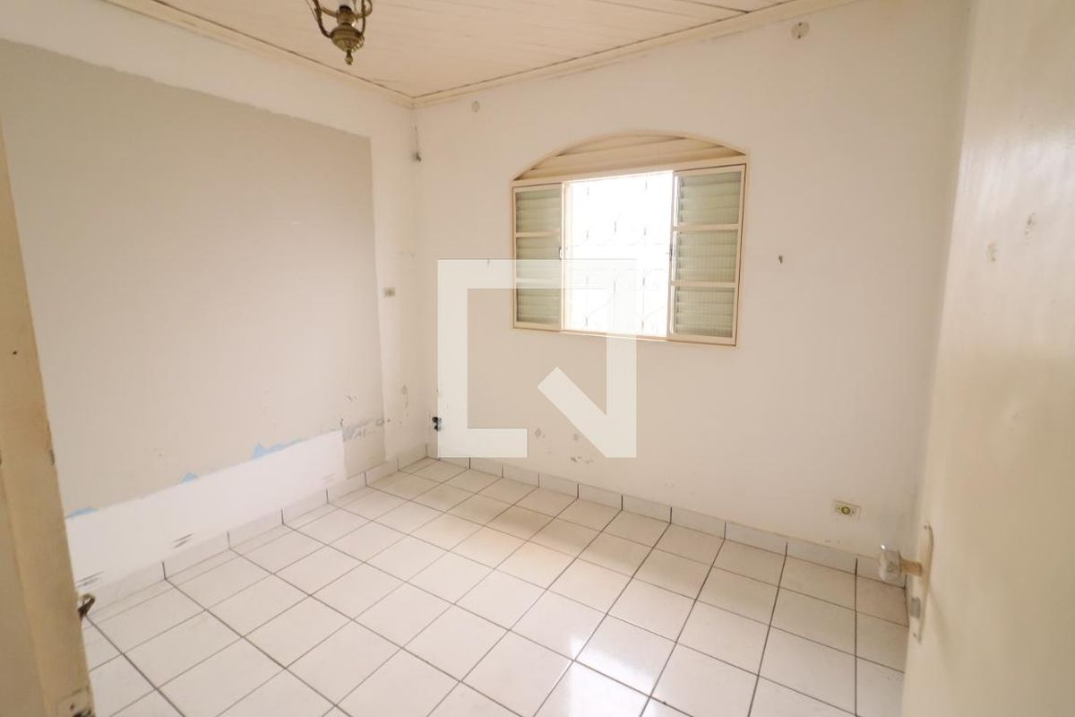 Casa, 3 quartos, 276 m² - Foto 31